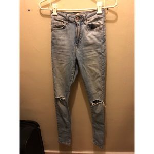 Cute High Waisted Jeans with Ripped Knees